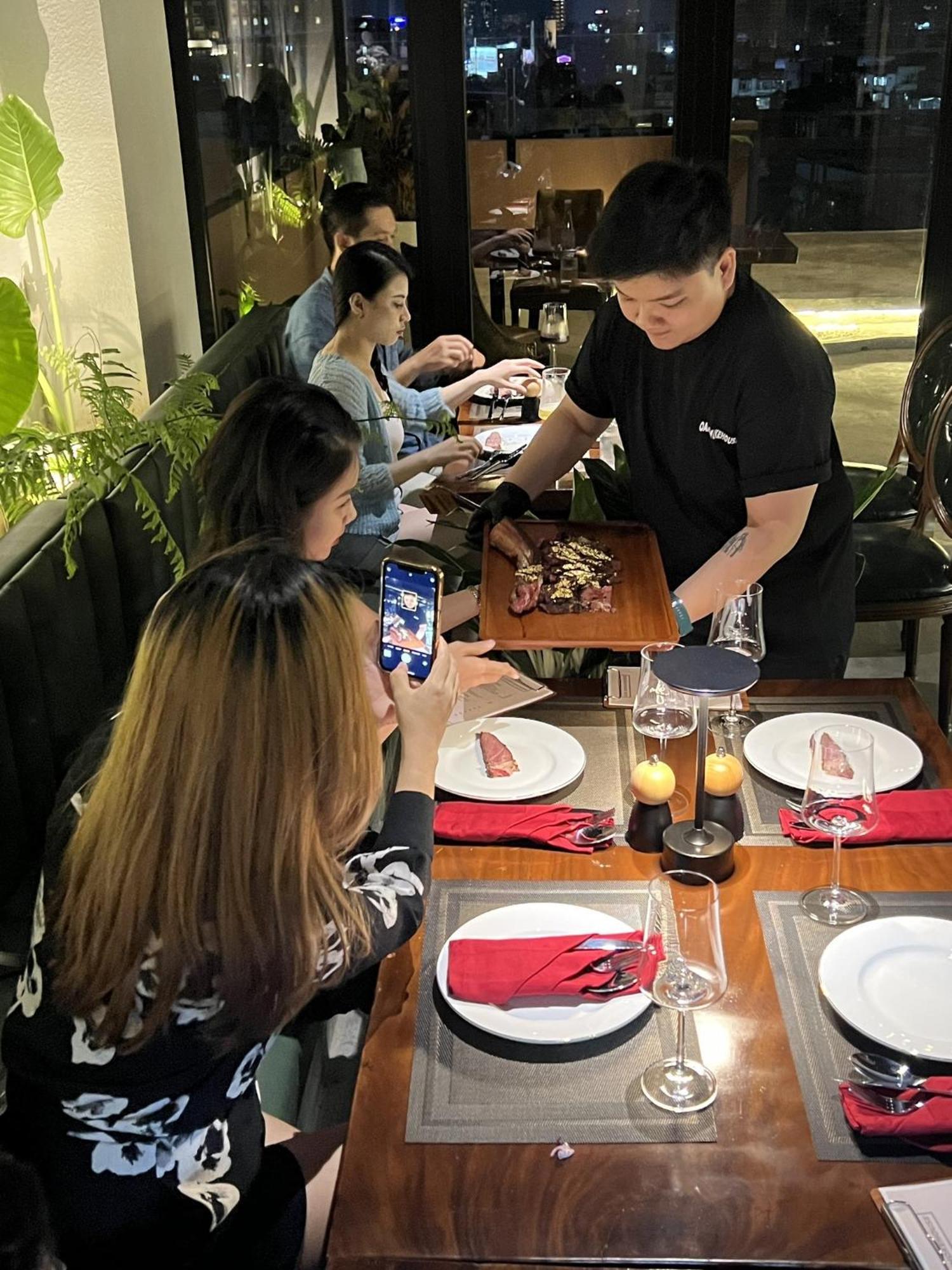 Bros Hotel 호치민 외부 사진